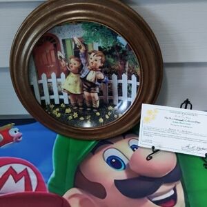M.I. Hummel “Come Back Soon” Collector Plate (Framed)